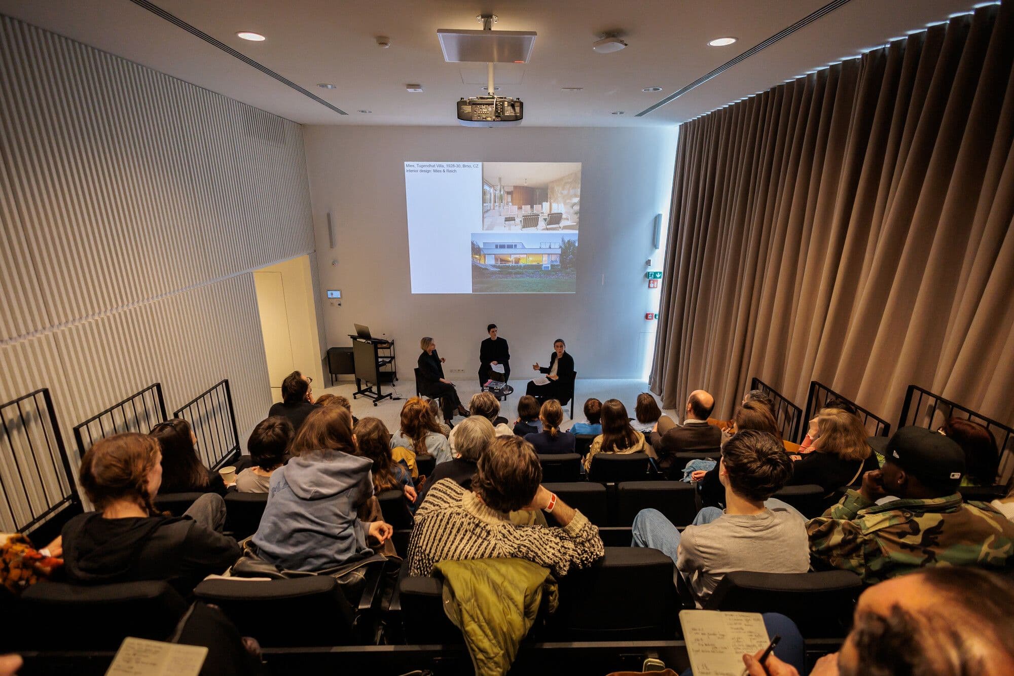 Antwerp Convention Bureau